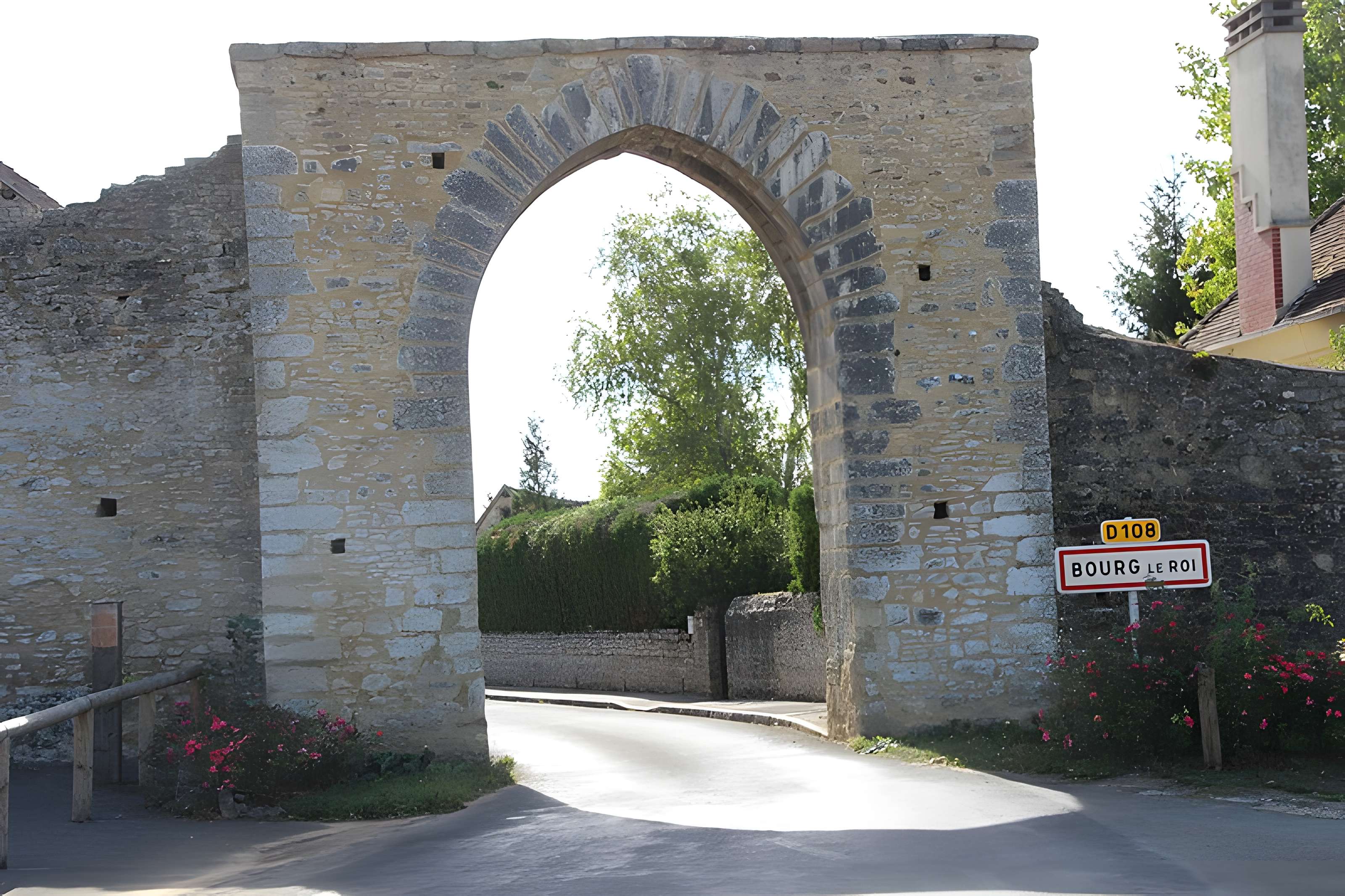Enceinte fortifiée de Bourg-le-Roi