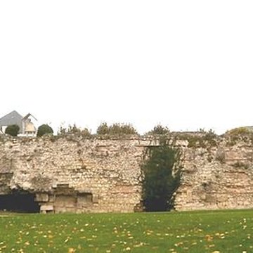 Enceinte gallo-romaine de Tours