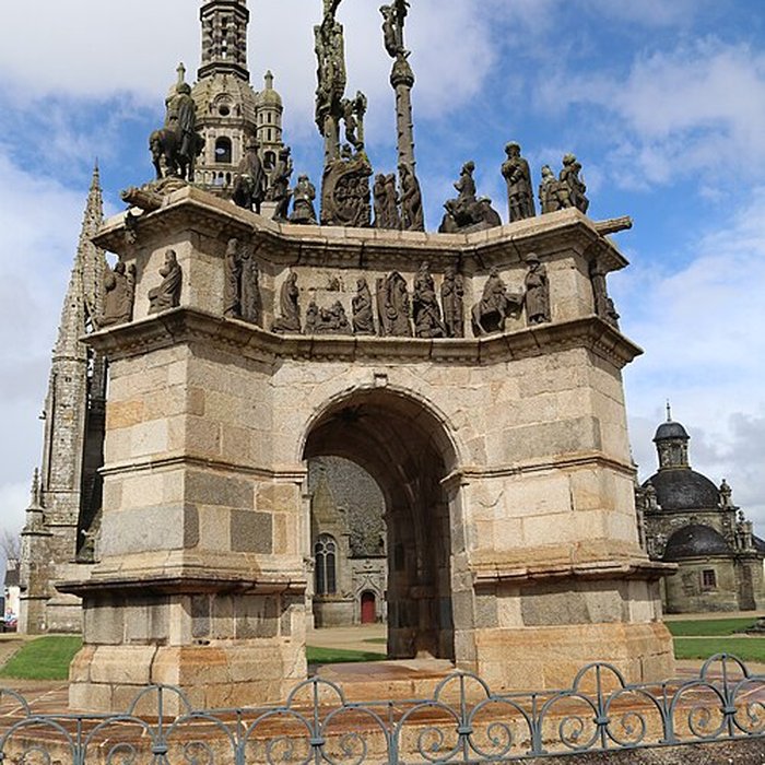 Photo de Enclos paroissial de Pleyben