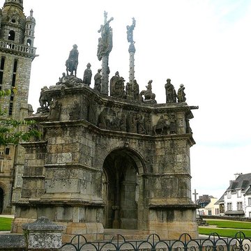 Enclos paroissial de Pleyben