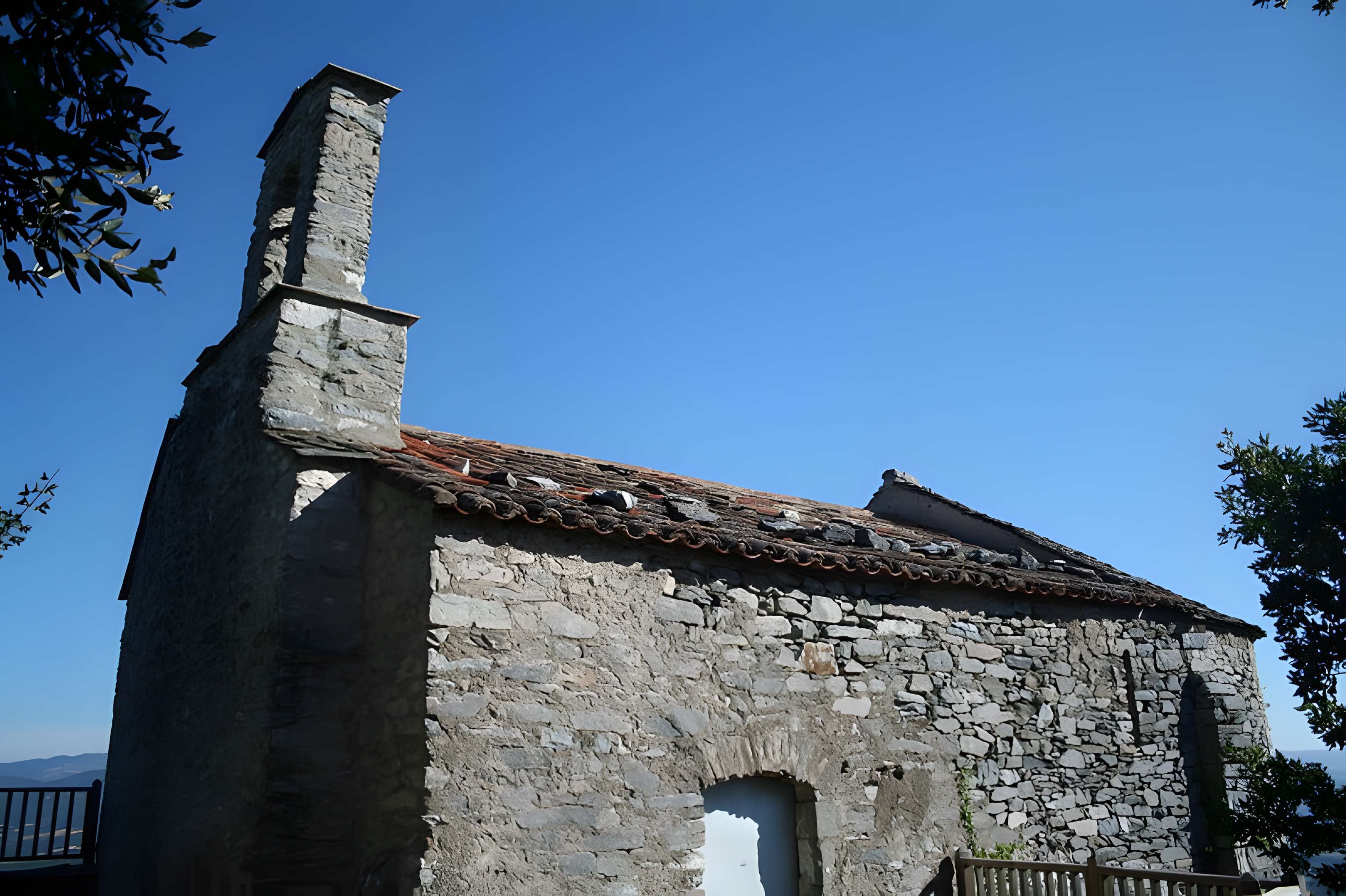 Ensemble castral des Aires 