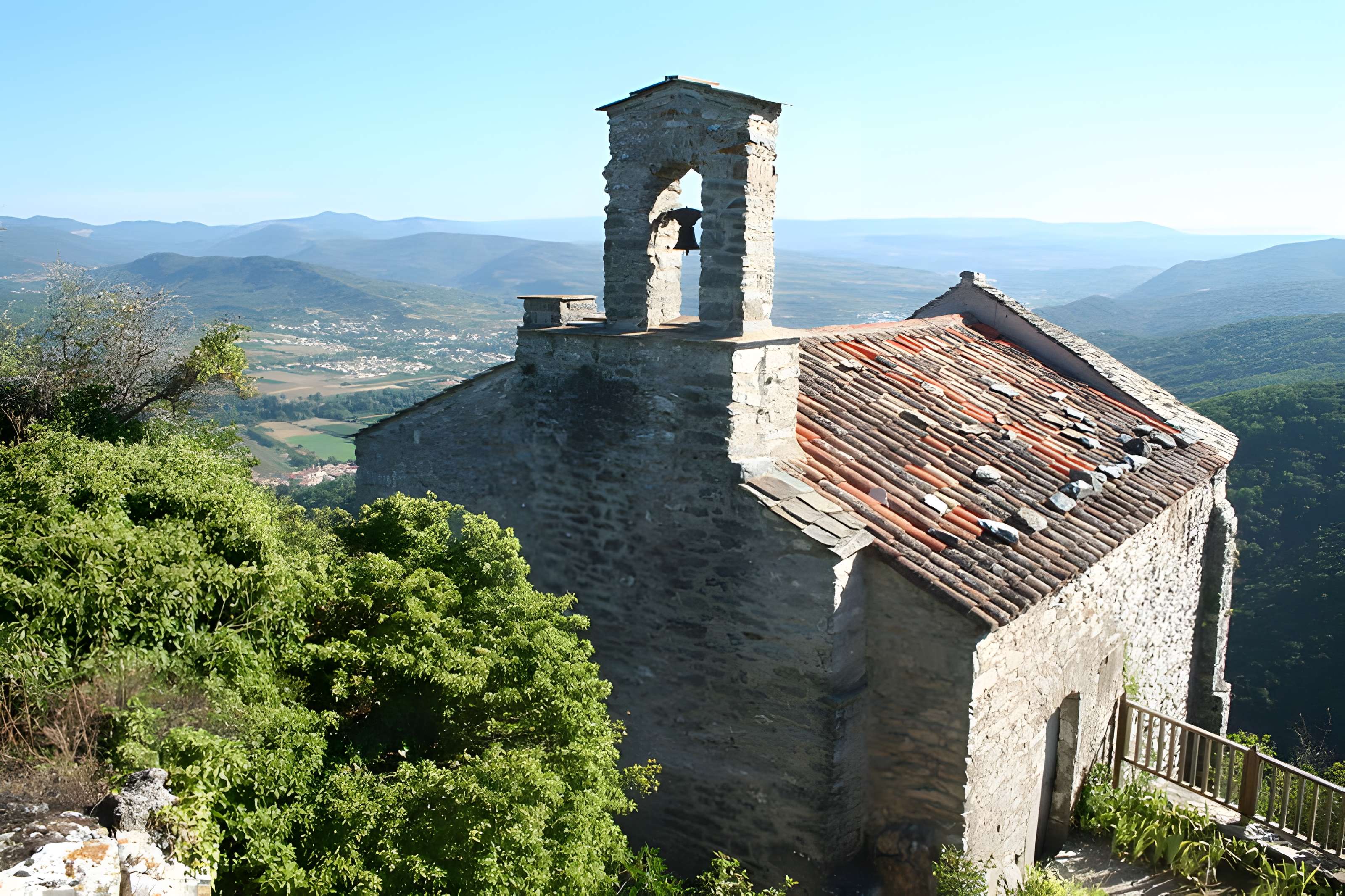 Ensemble castral dit castellas Saint-Michel de Mourcairol