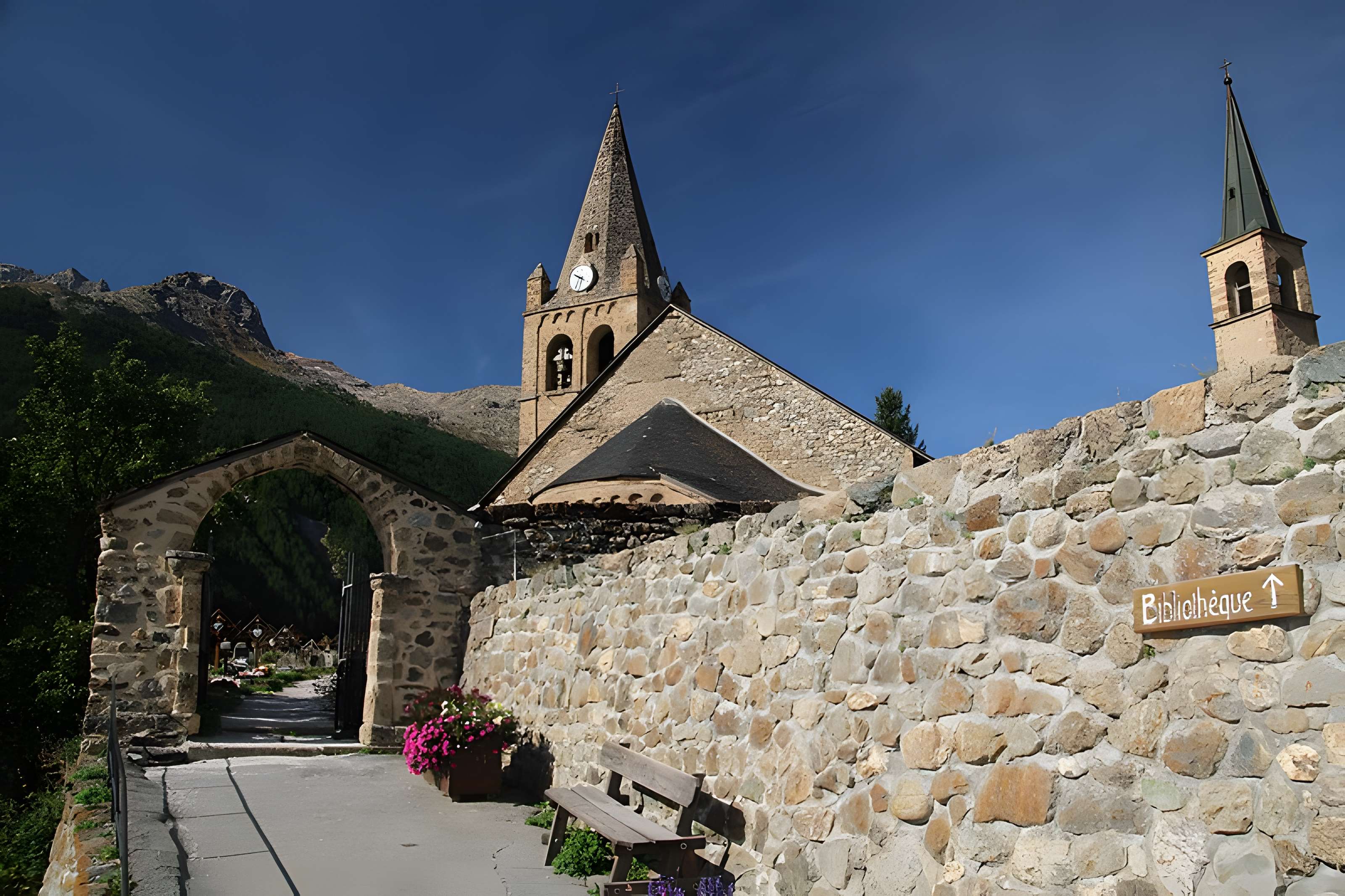 Ensemble religieux de La Grave