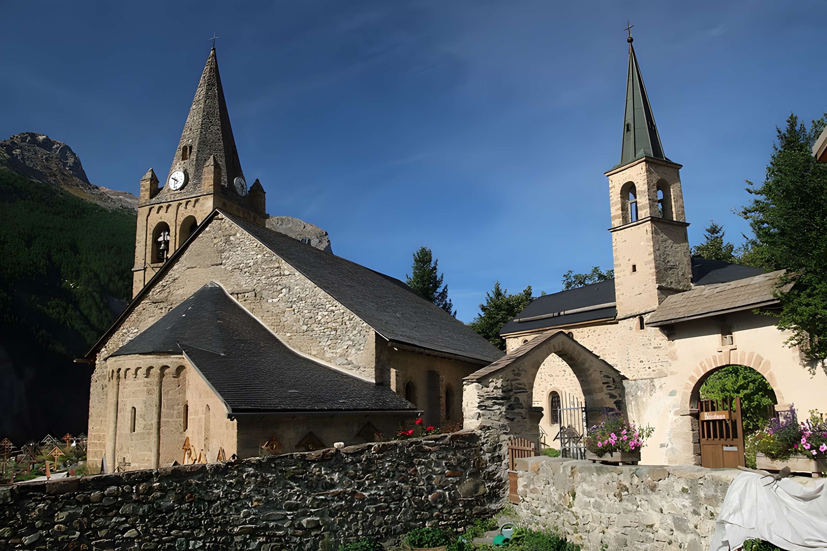 Ensemble religieux de La Grave