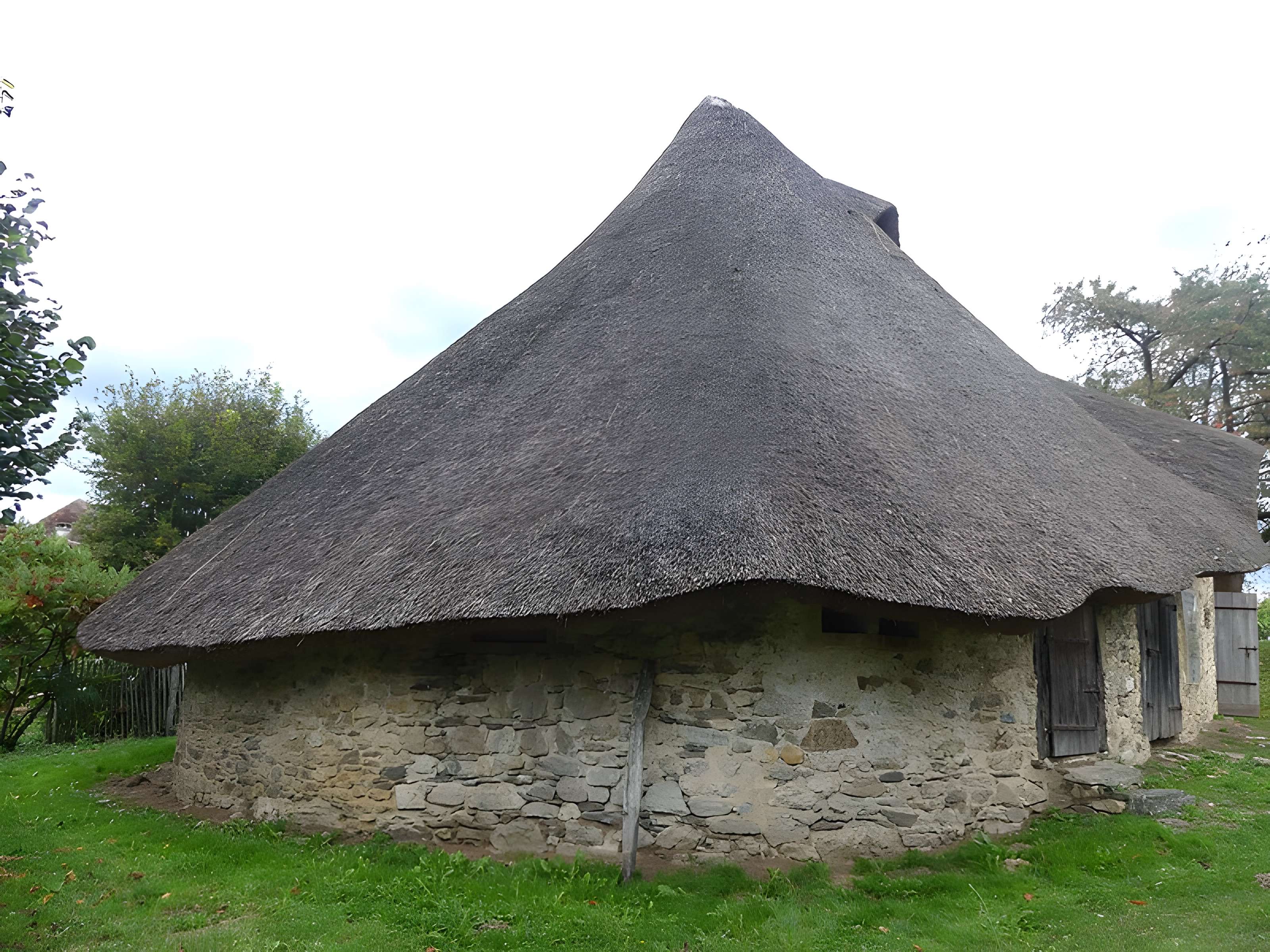 Ensemble rural de la Rivière à Saint-Éloy-les-Tuileries