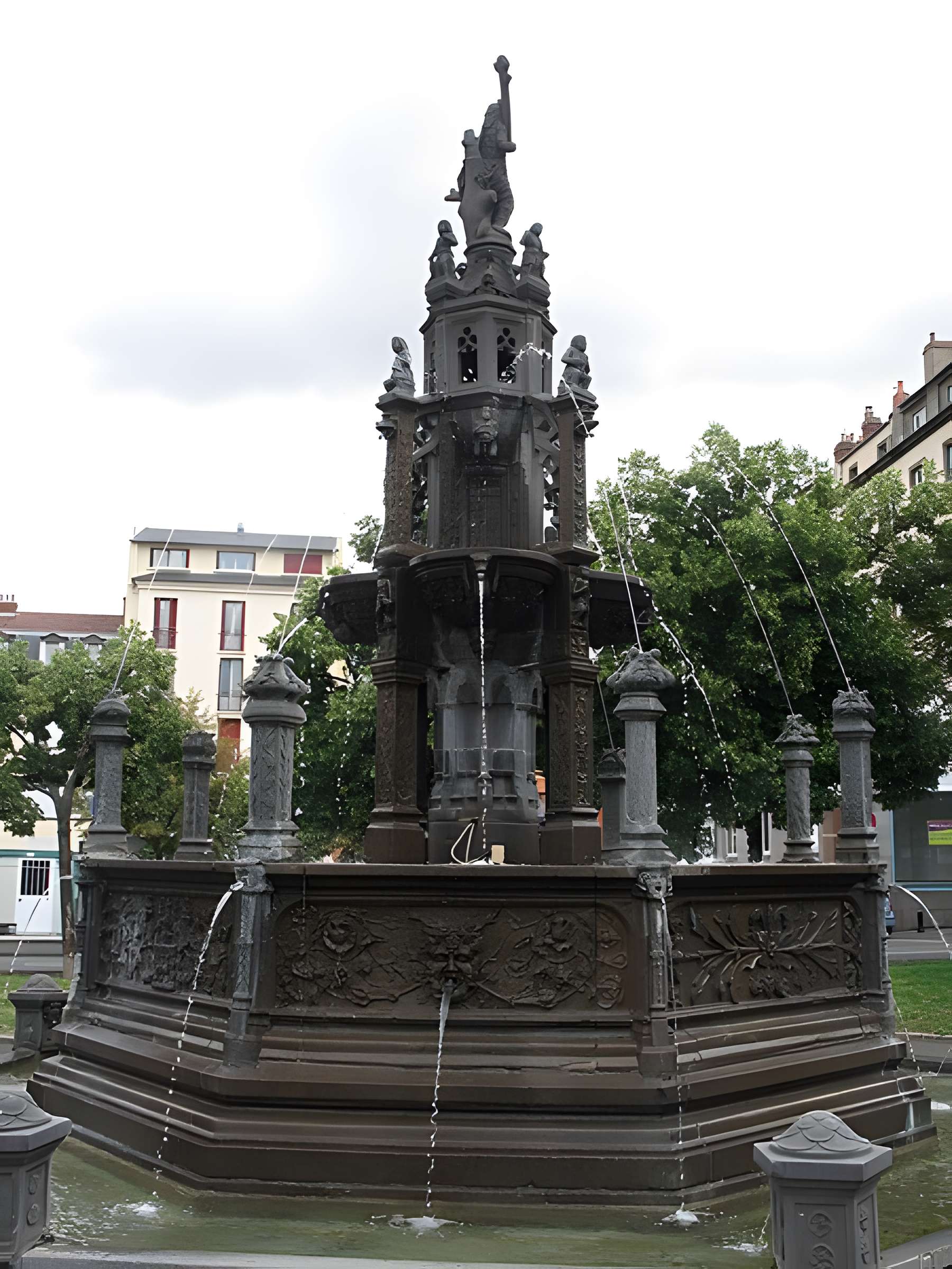Fontaine d'Amboise de Clermont-Ferrand
