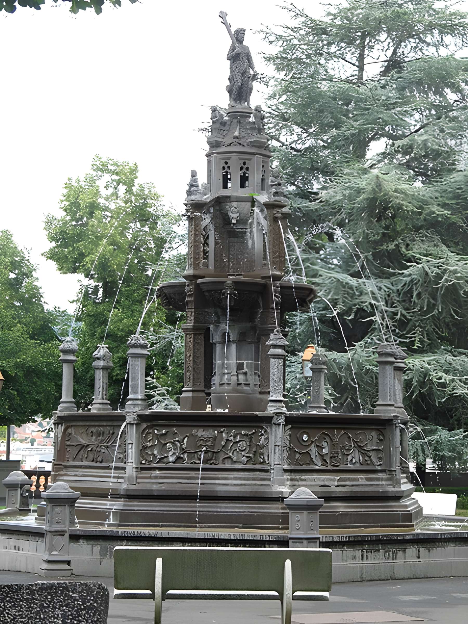 Fontaine d'Amboise de Clermont-Ferrand