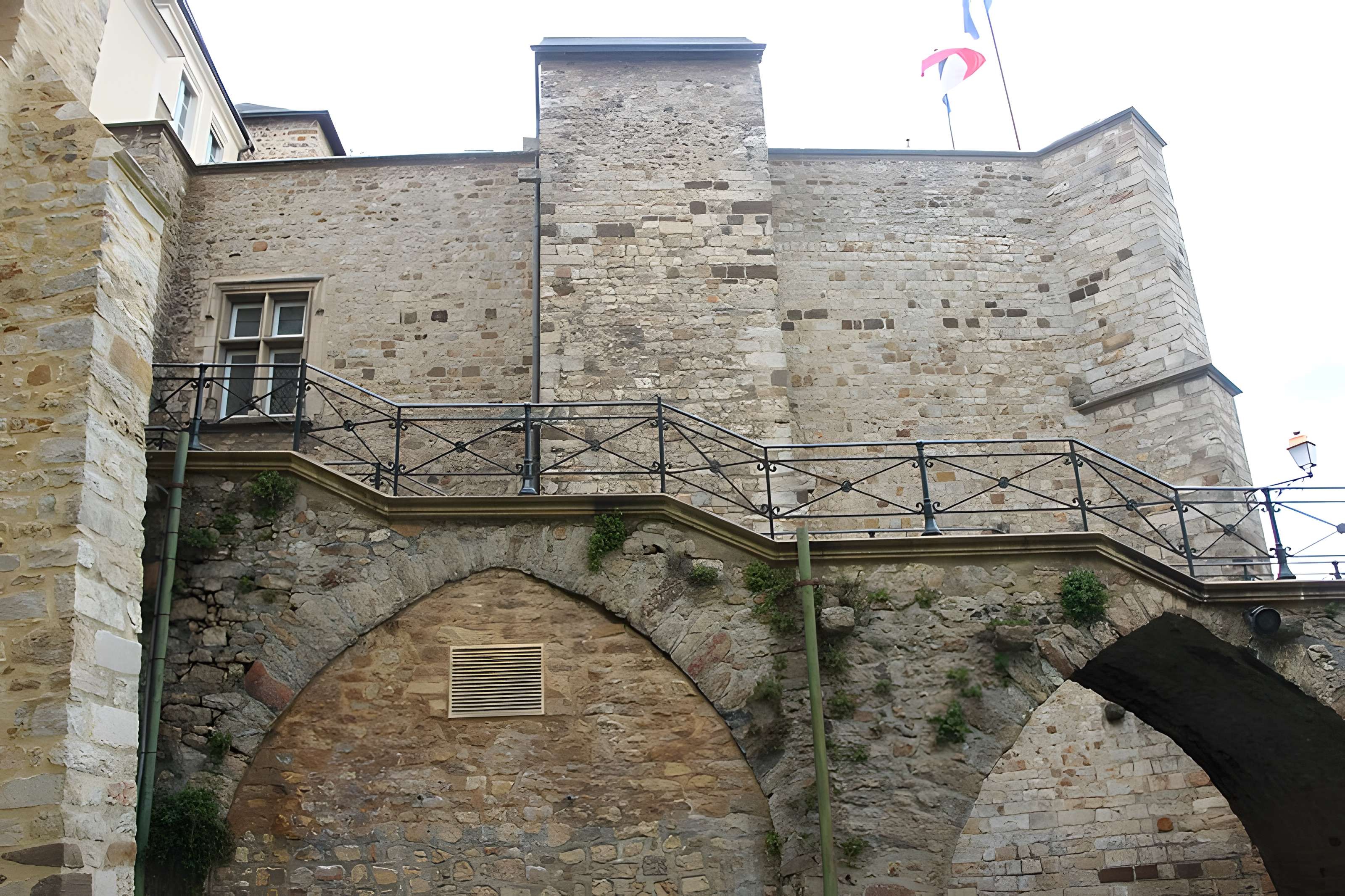 Escalier des Pont-Neufs au Mans