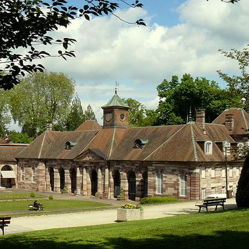 Établissement thermal de Luxeuil-les-Bains
