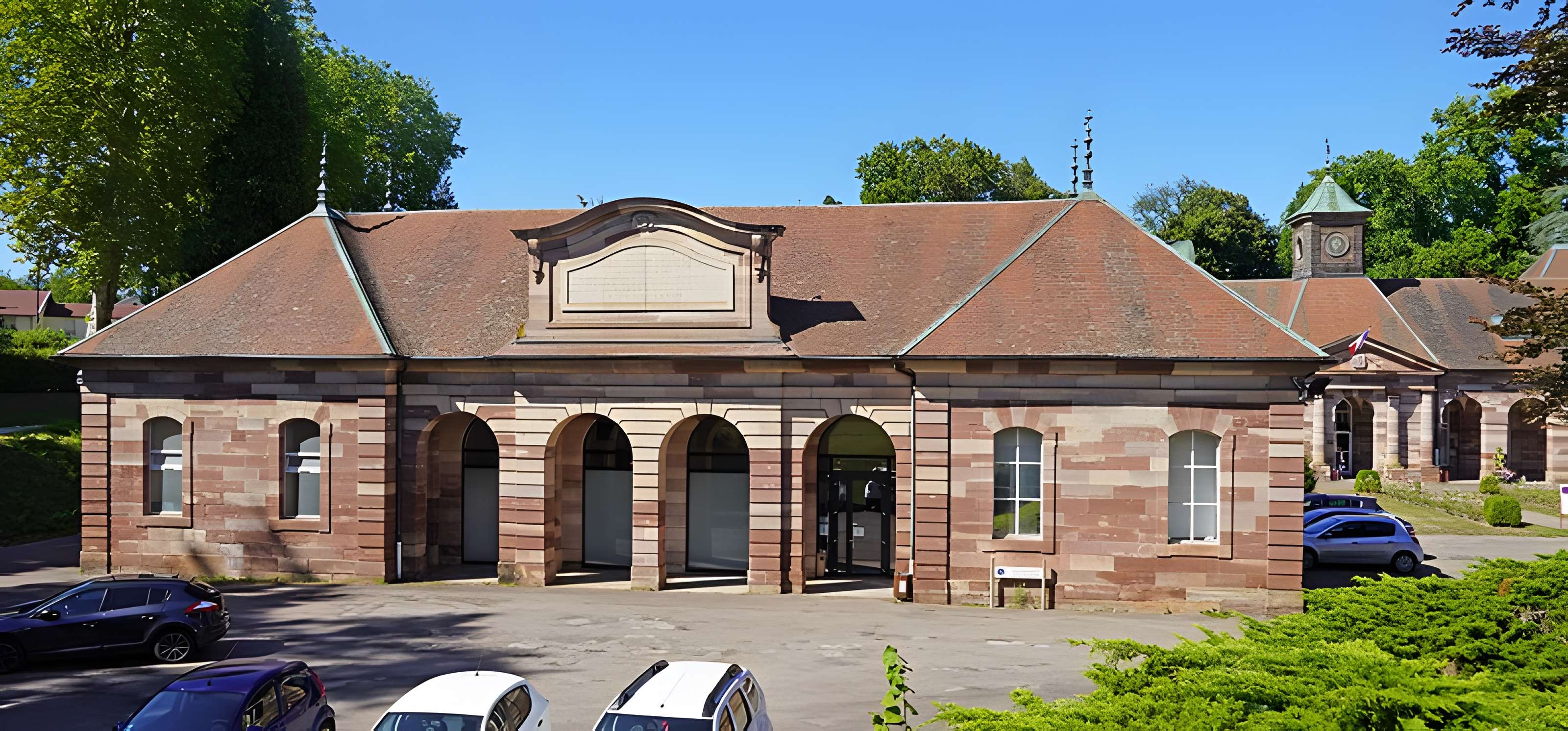 Établissement thermal de Luxeuil-les-Bains