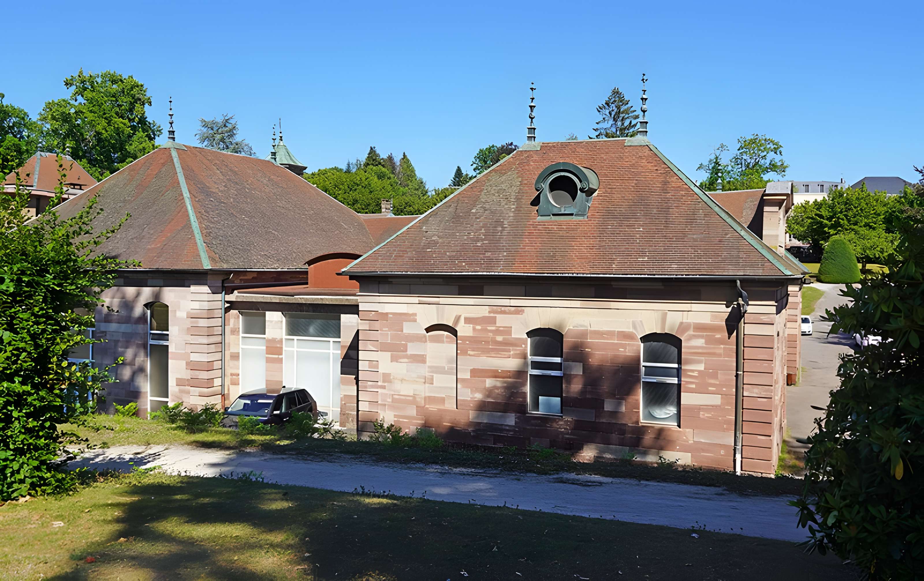 Établissement thermal de Luxeuil-les-Bains