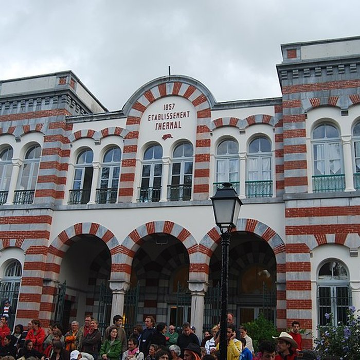 Photo de Établissement thermal de Salies-de-Béarn