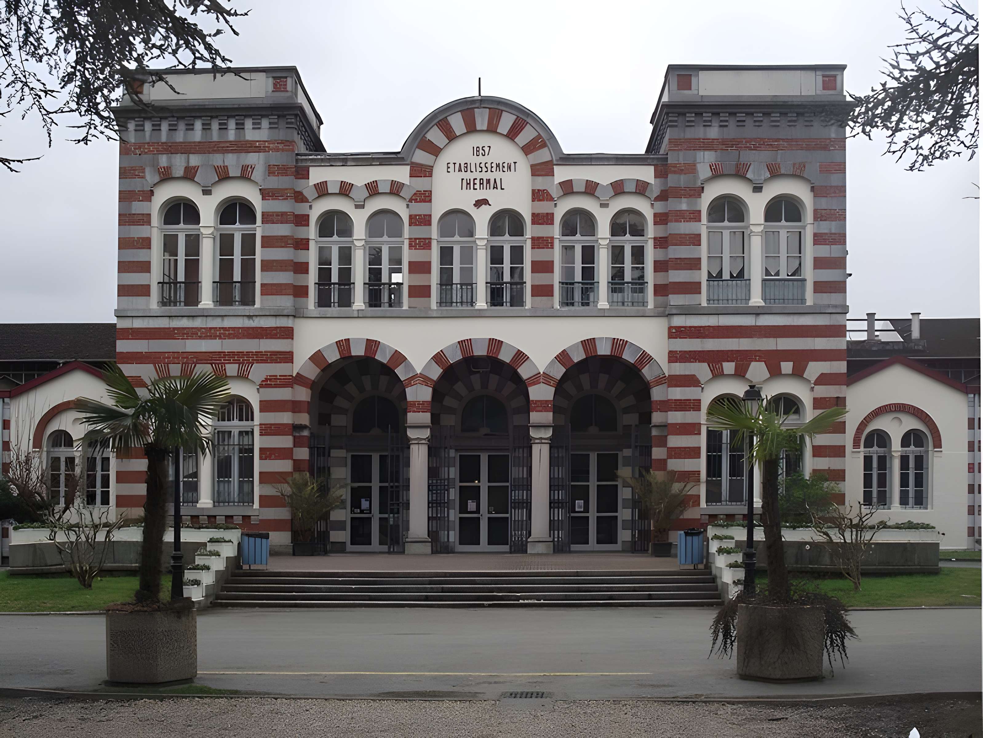 Établissement thermal de Salies-de-Béarn 