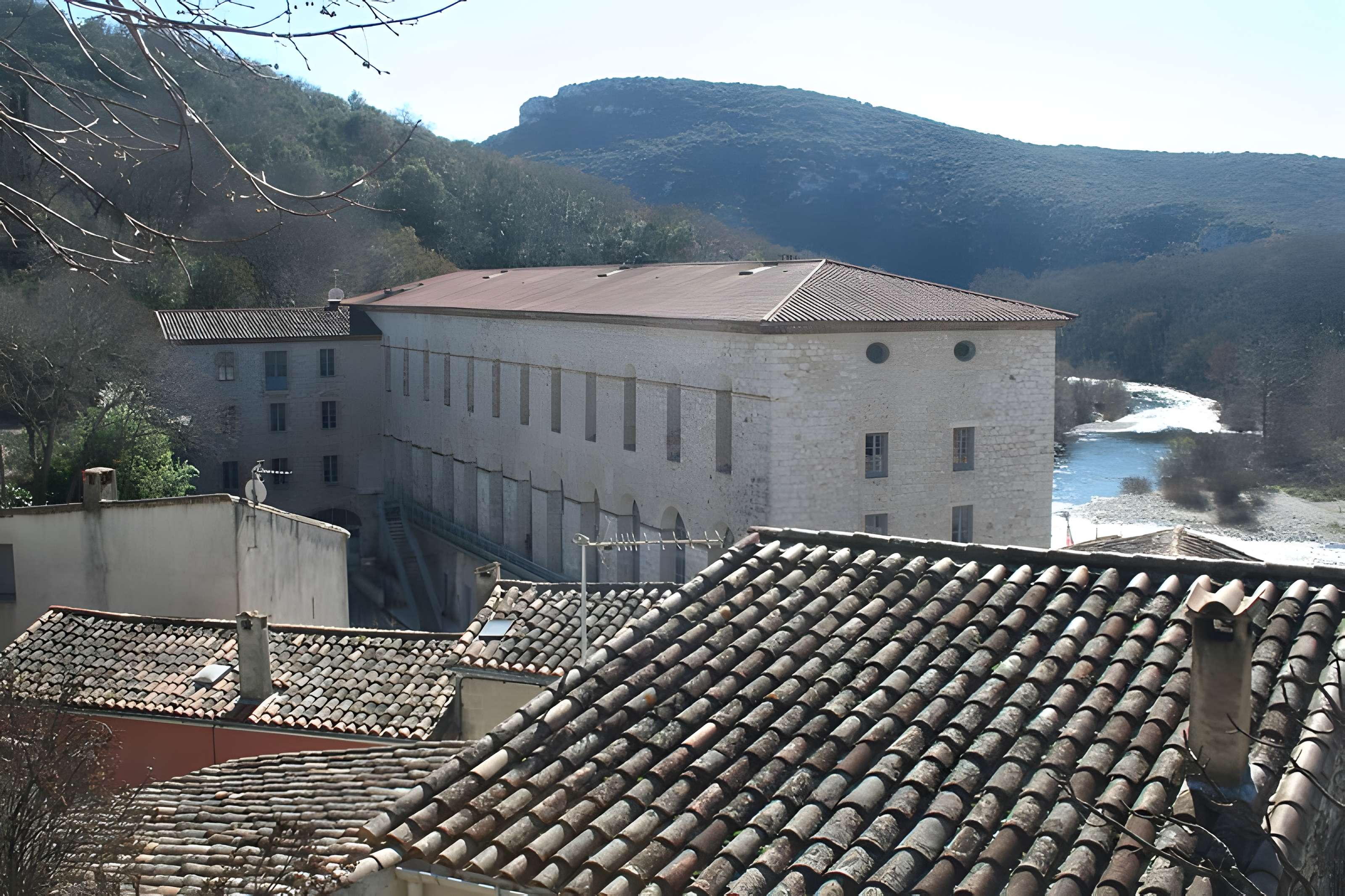 Fabrique de chaux à Laroque 