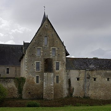 Ferme abbatiale du Louroux