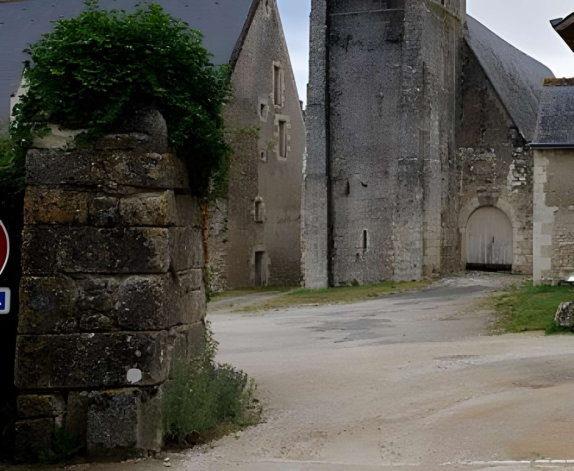 Ferme abbatiale du Louroux