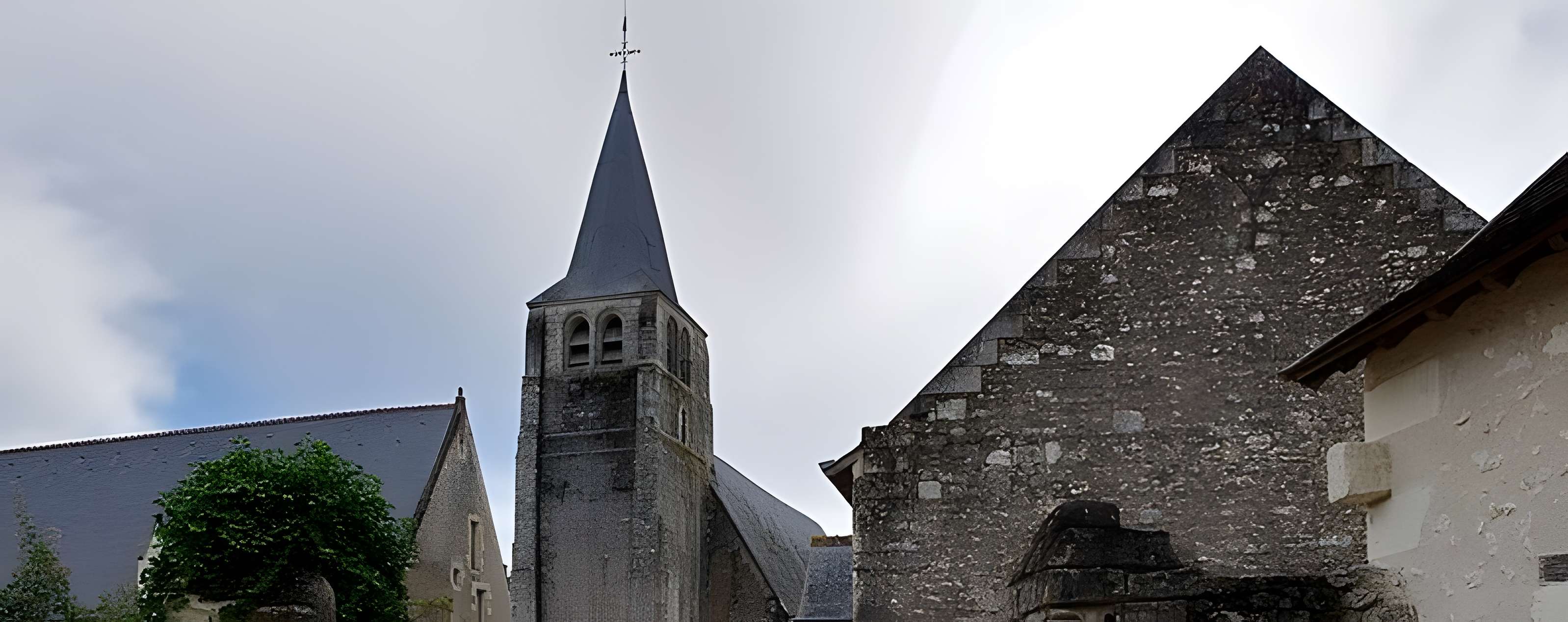 Ferme abbatiale du Louroux