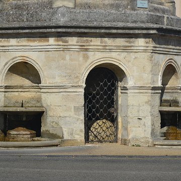 Fontaine de Bédarrides