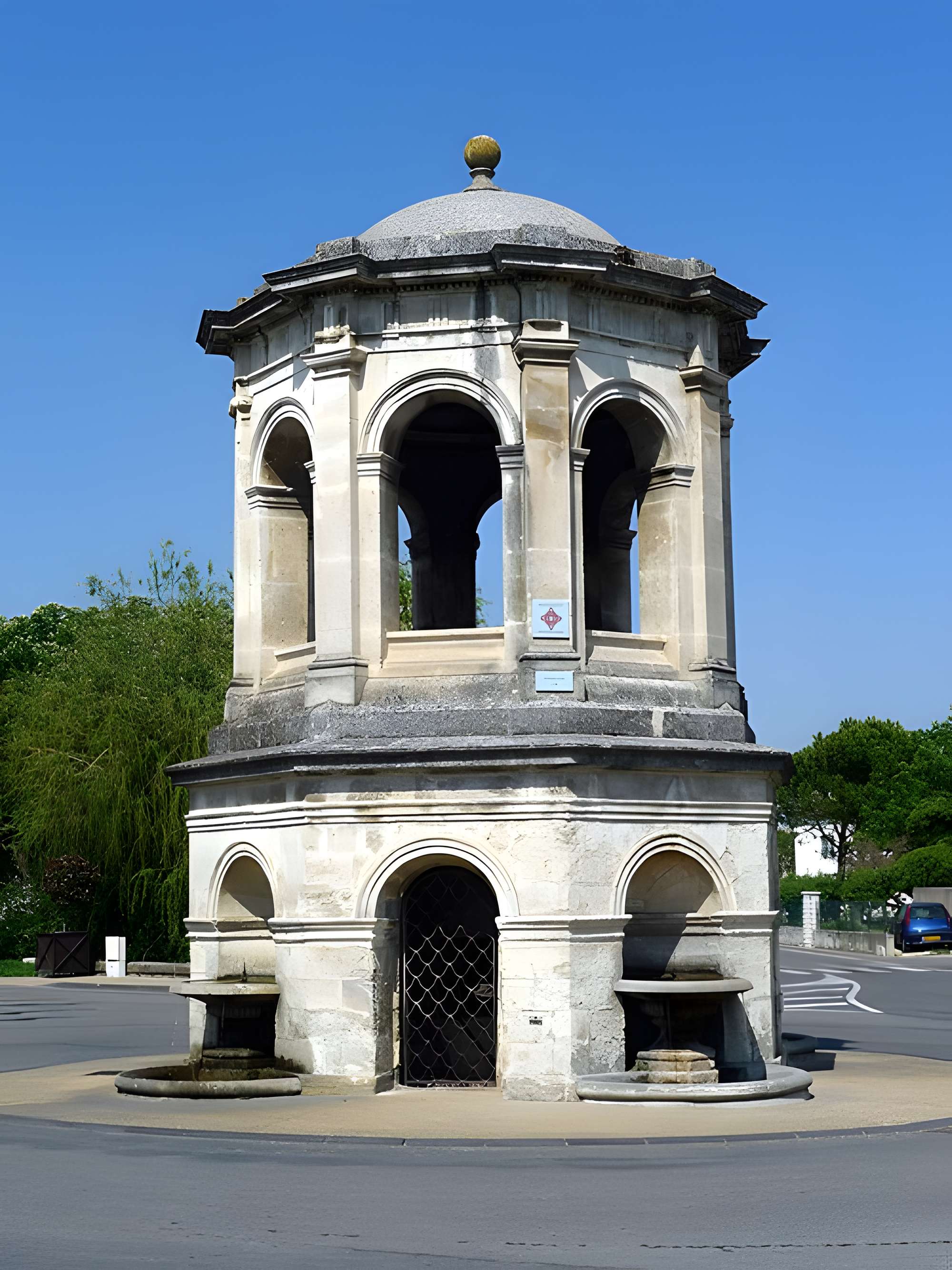 Fontaine de Bédarrides