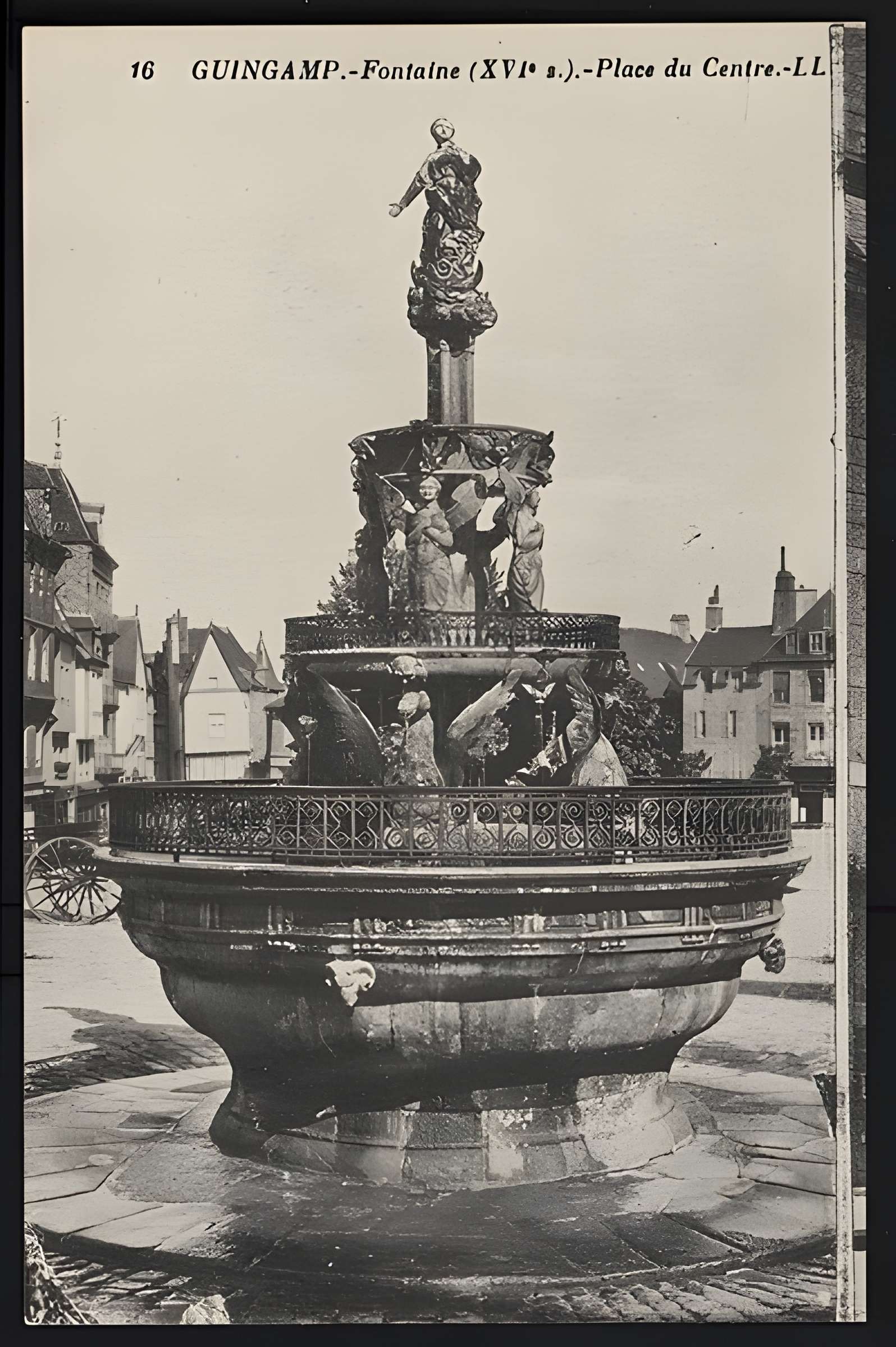 Fontaine de la Plomée à Guingamp