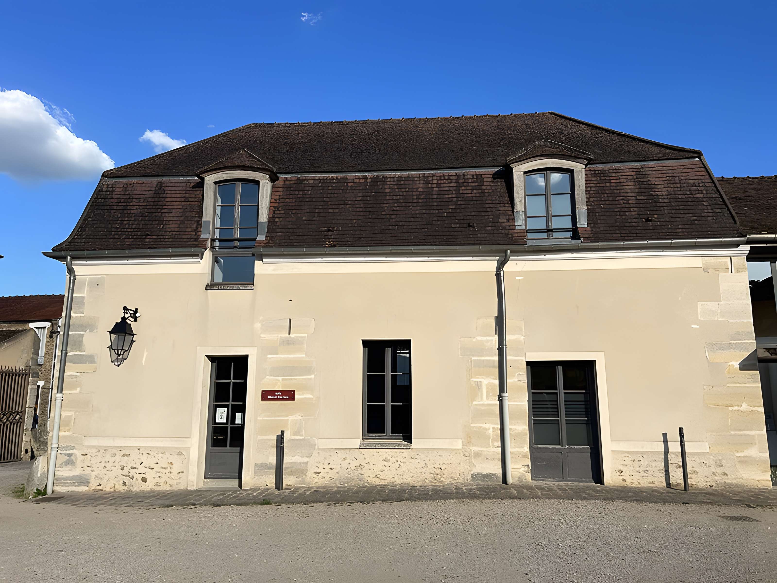 Ferme de Monsieur à Mandres-les-Roses
