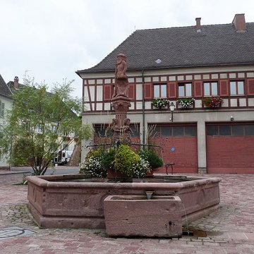Fontaine de lHomme Sauvage à Ammerschwihr