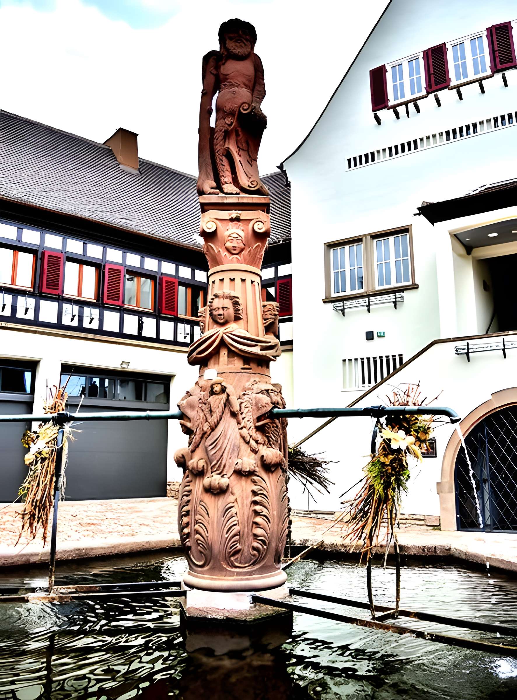 Fontaine de l'Homme Sauvage à Ammerschwihr