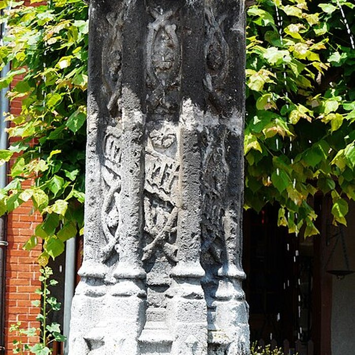 Photo de Fontaine de Saint-Saturnin