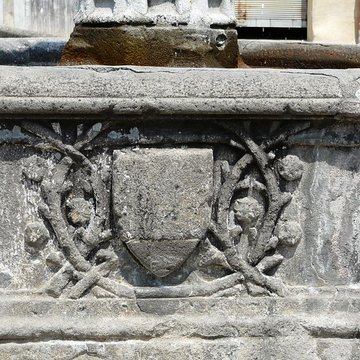 Fontaine de Saint-Saturnin