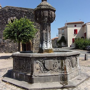 Fontaine de Saint-Saturnin