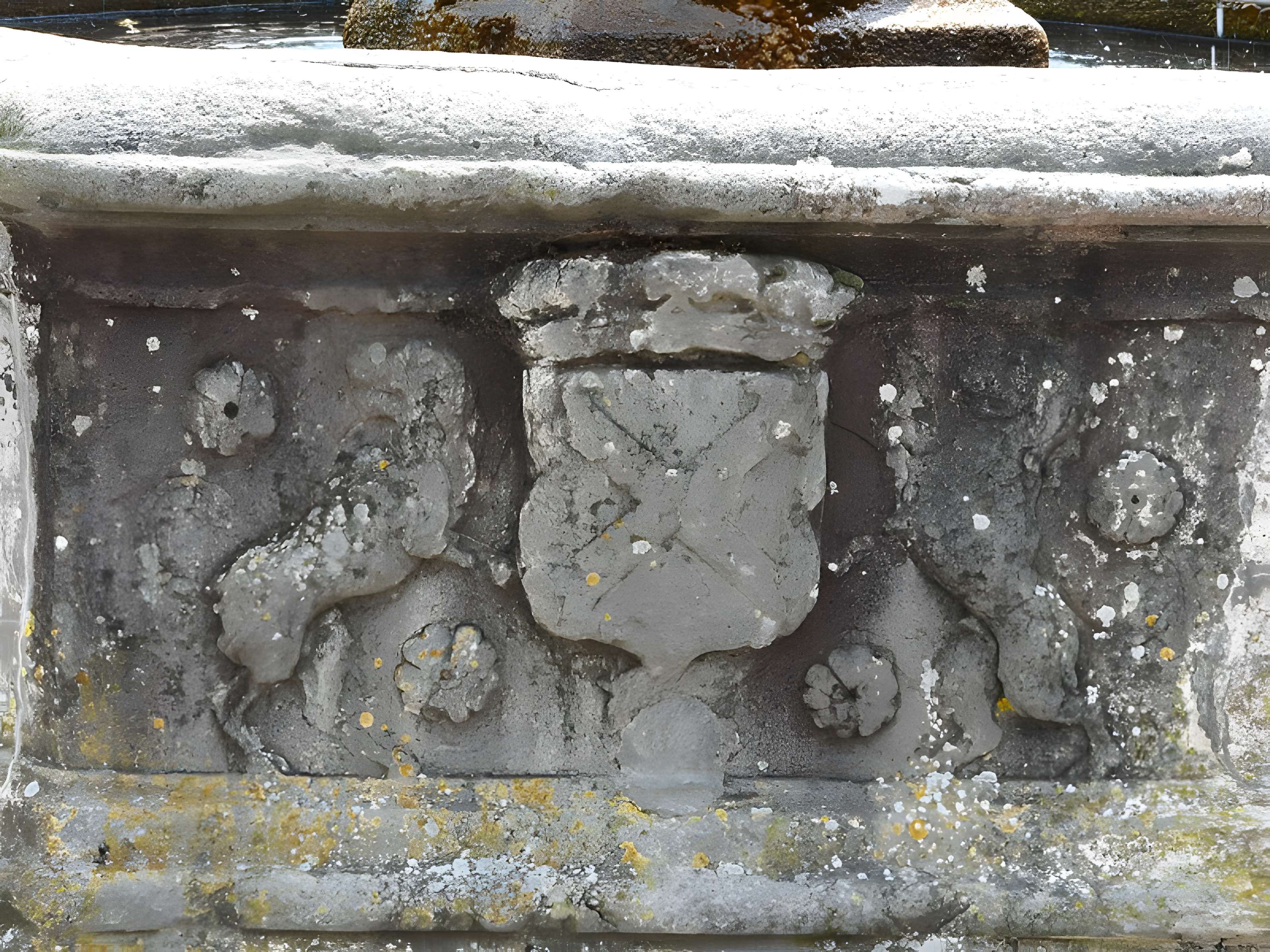 Fontaine de Saint-Saturnin
