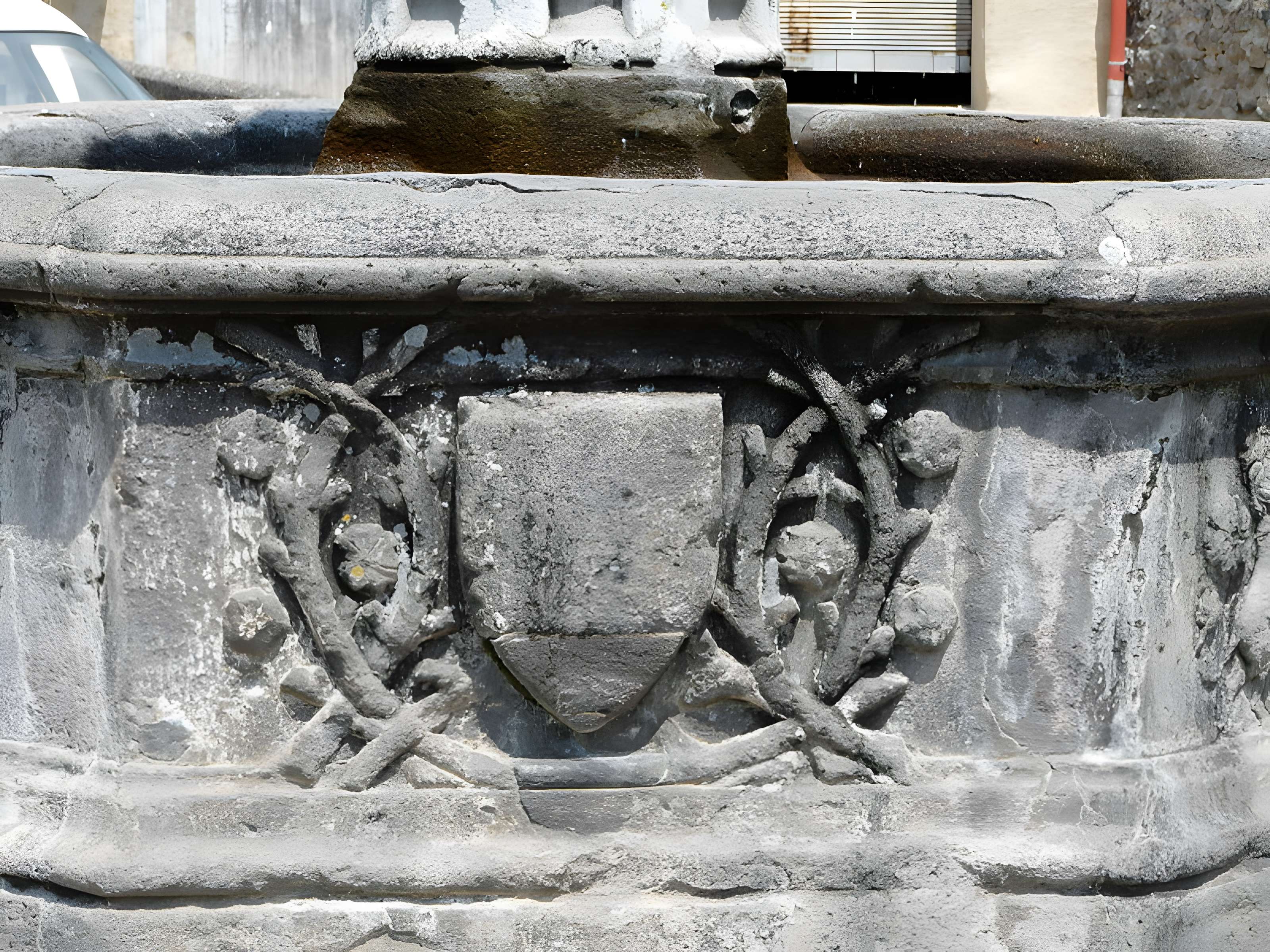 Fontaine de Saint-Saturnin