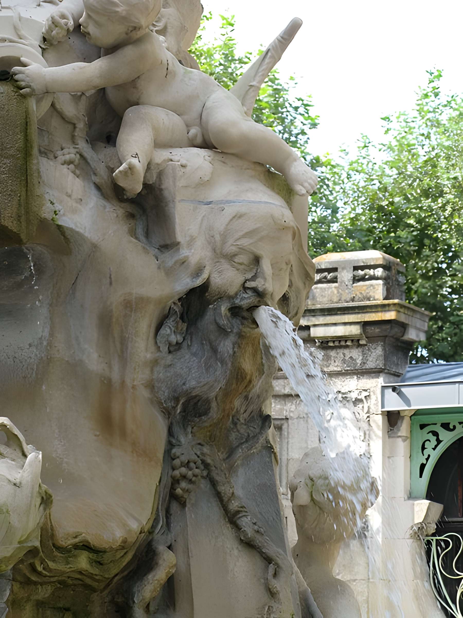 Fontaine Amédée-Larrieu de Bordeaux