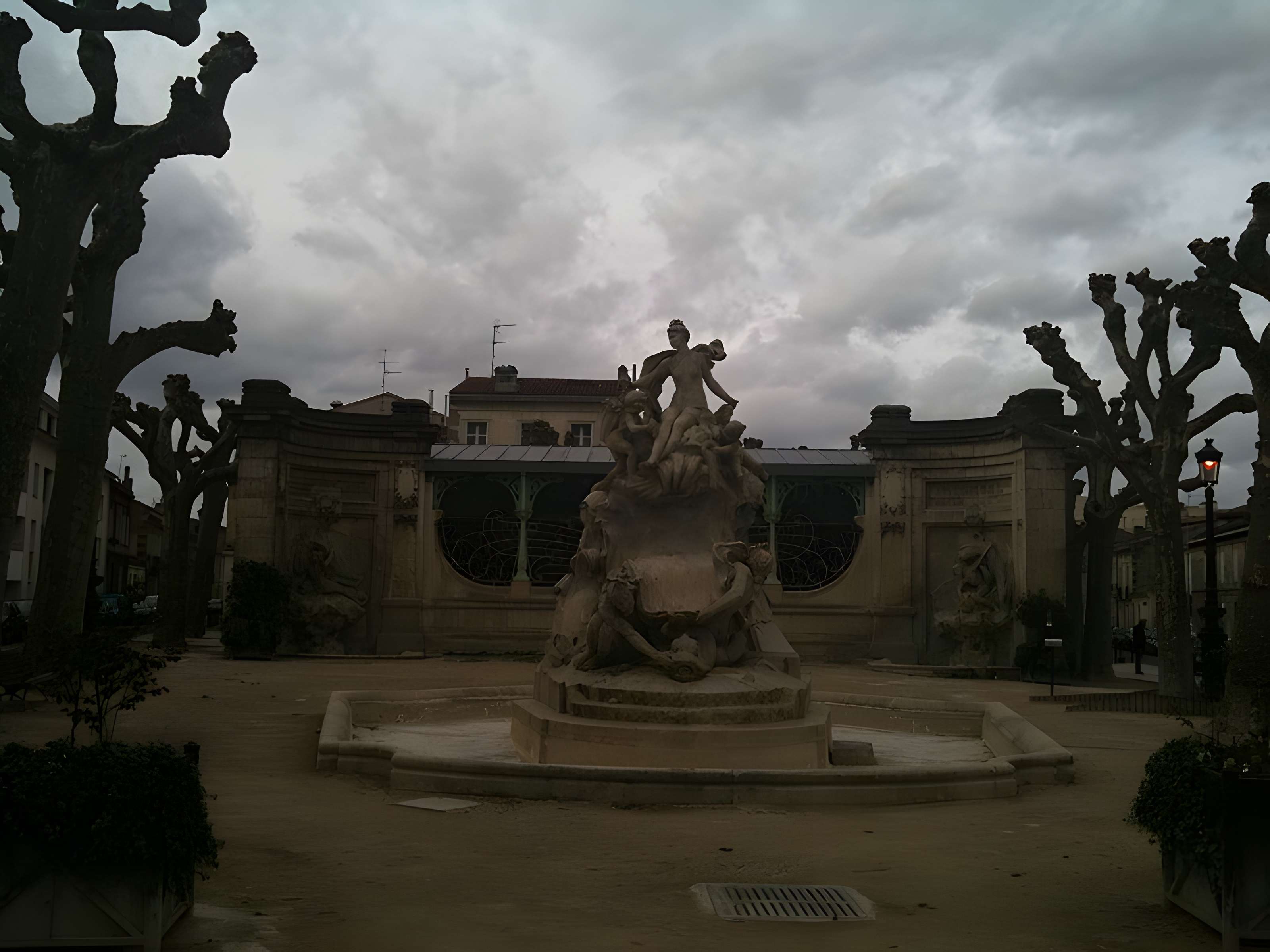 Fontaine Amédée-Larrieu de Bordeaux