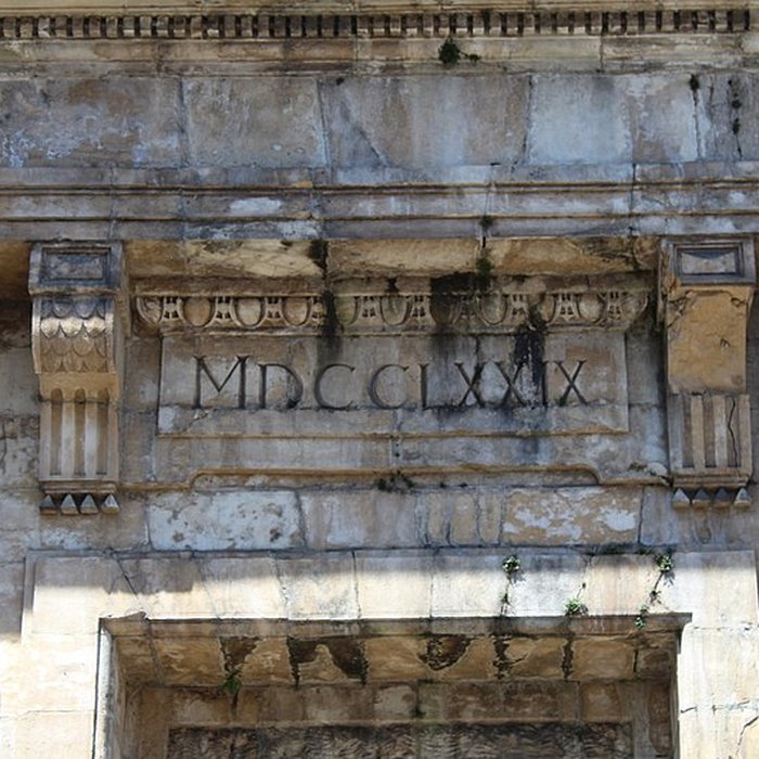 Photo de Fontaine Attiret de Dole