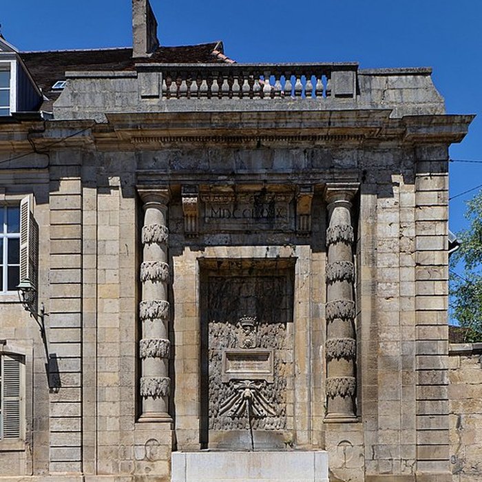 Photo de Fontaine Attiret de Dole