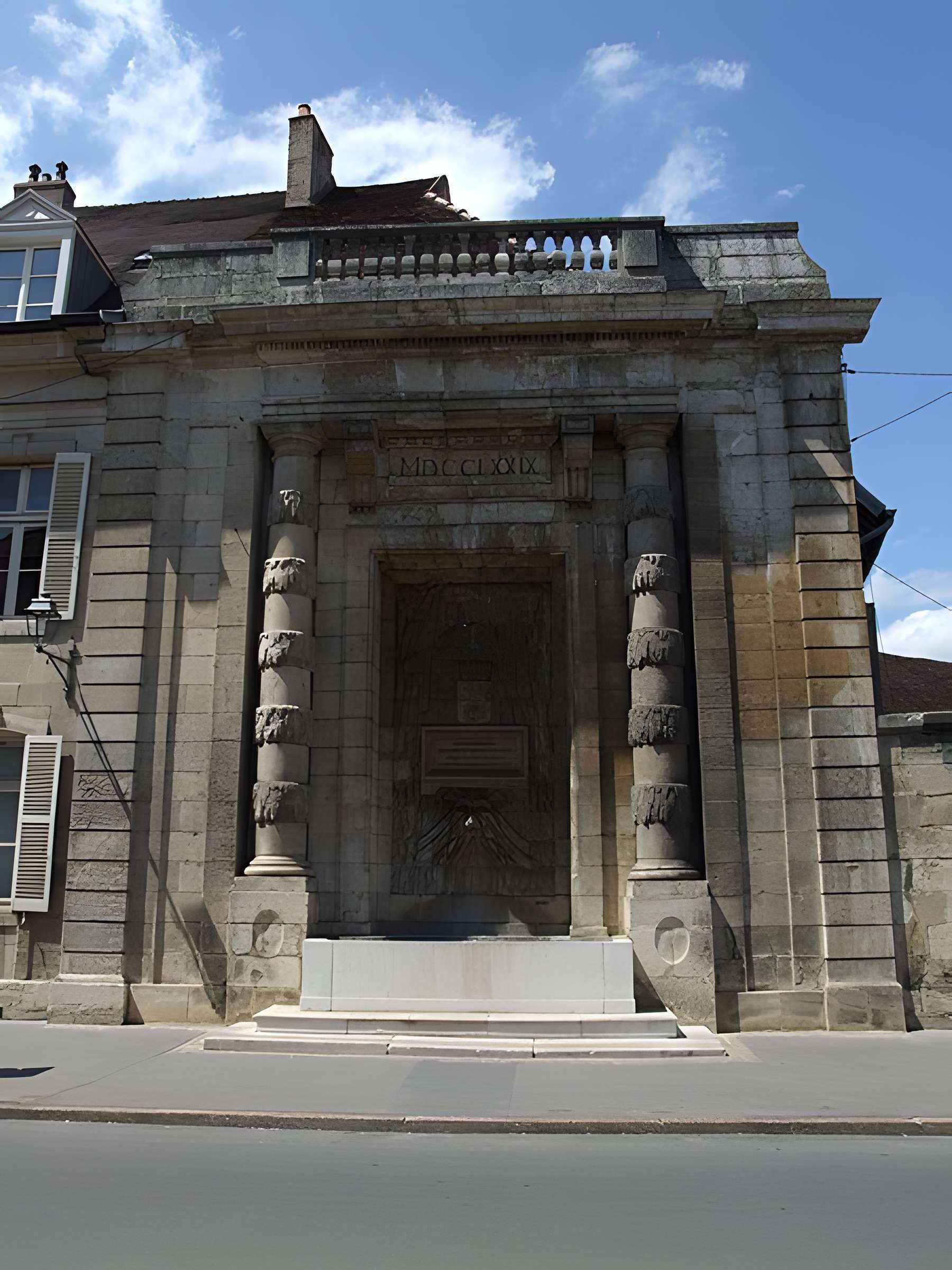 Fontaine Attiret de Dole