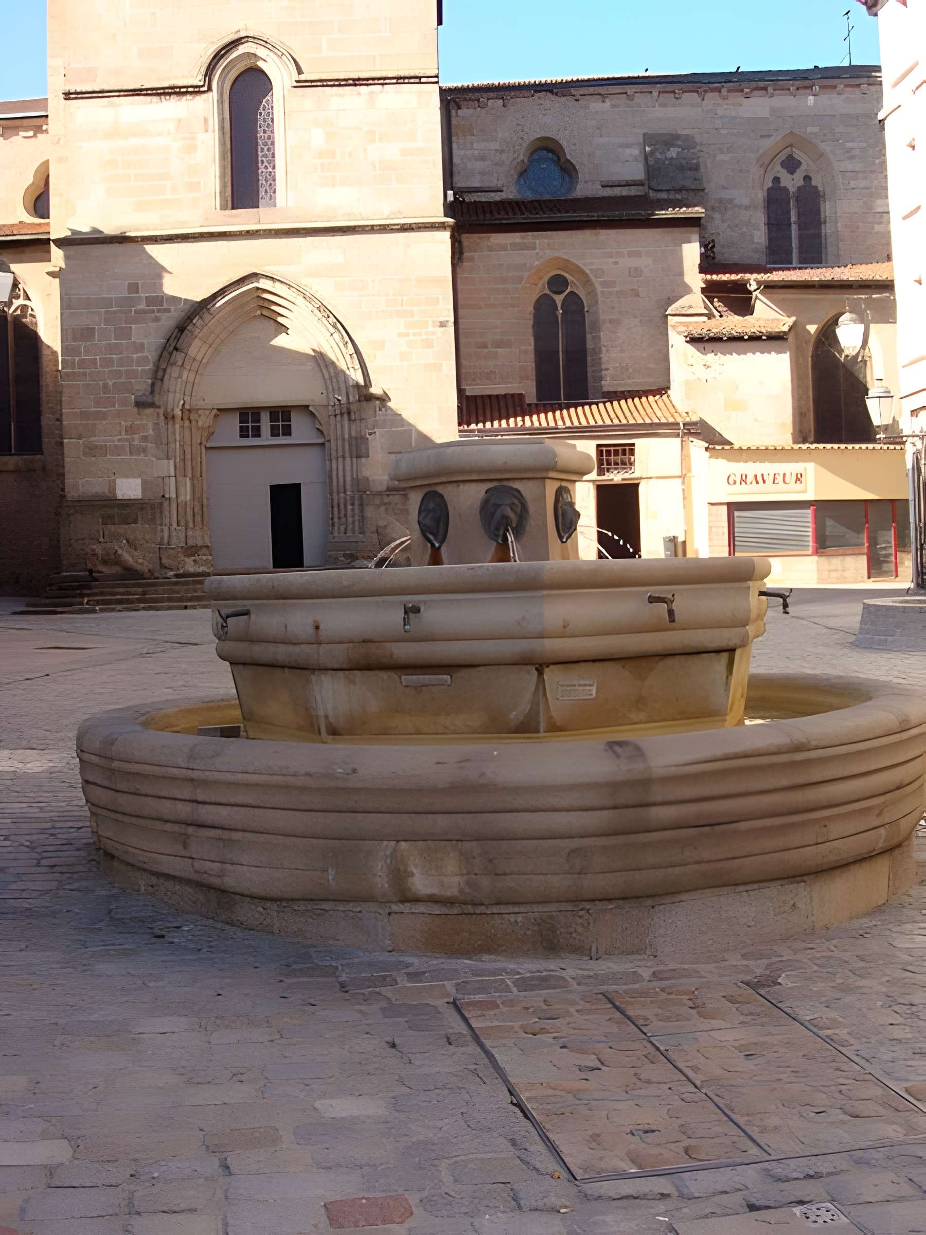 Fontaine d'Aigoulène de Limoges 