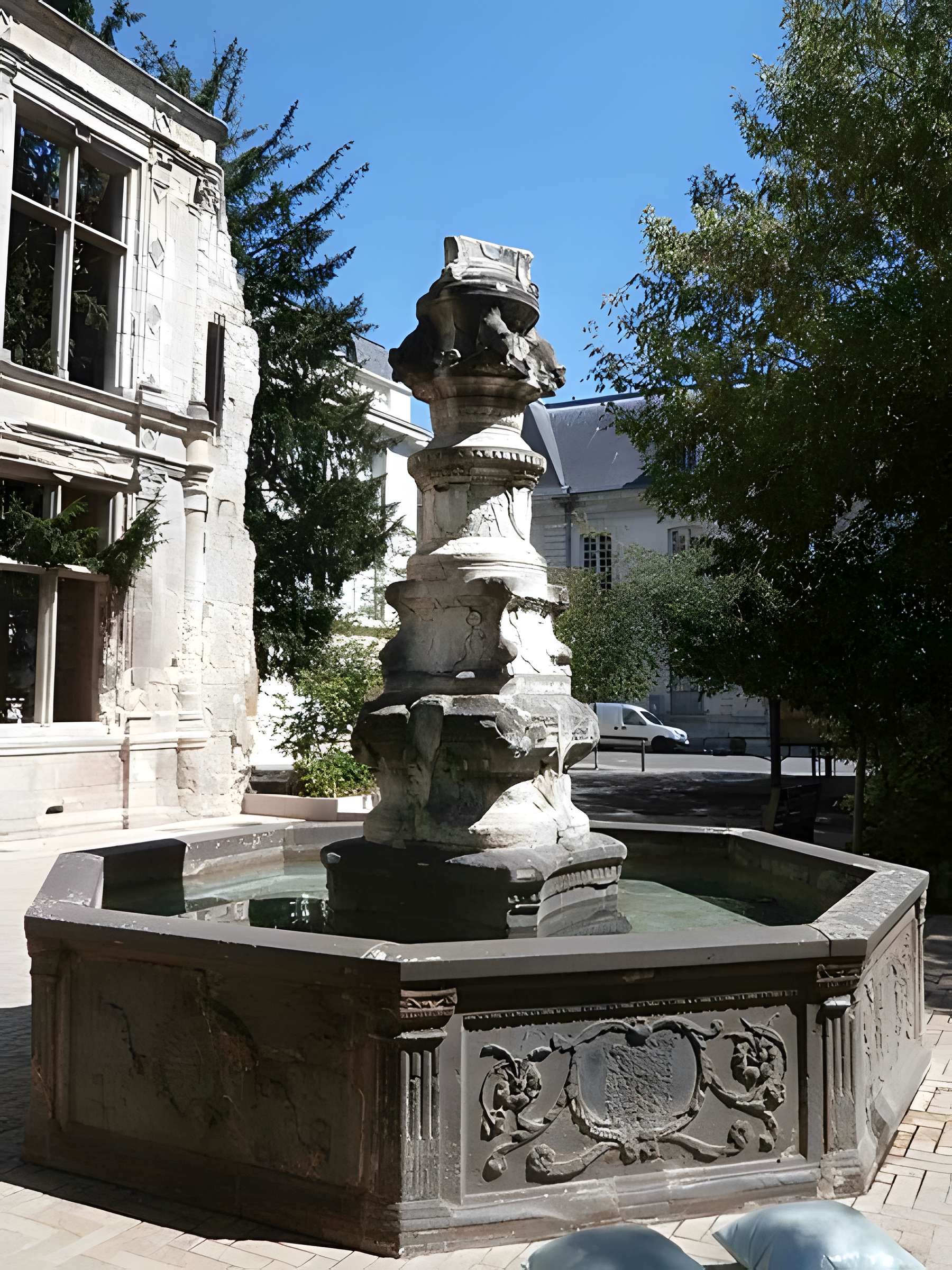Fontaine de Beaune-Semblançay à Tours