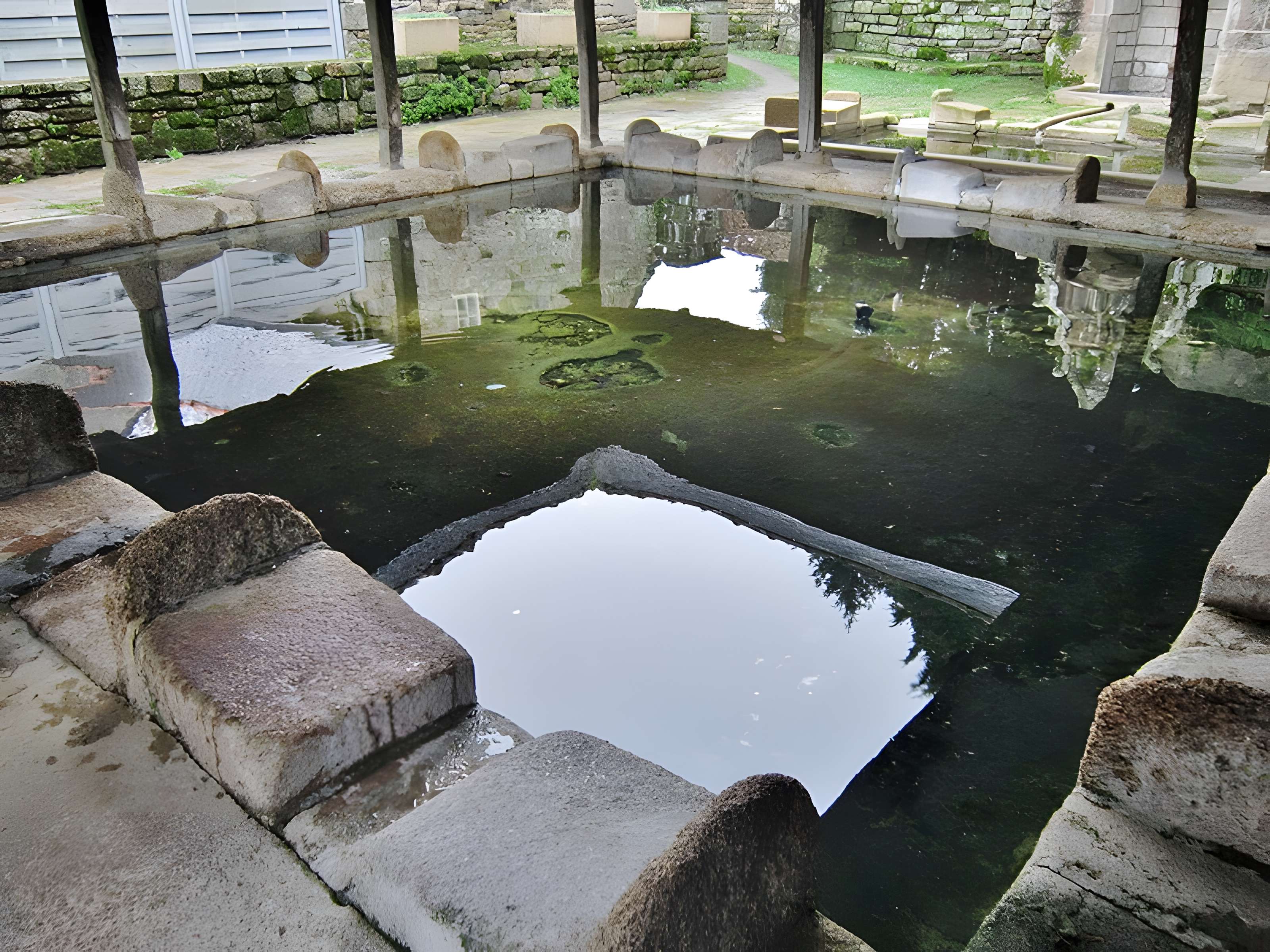 Fontaine de la Clarté à Baud