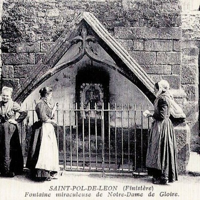 Photo de Fontaine de la Gloire à Saint-Pol-de-Léon