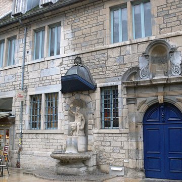 Fontaine des Carmes de Besançon