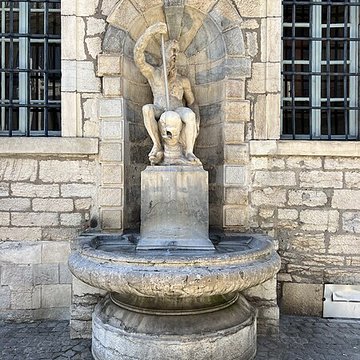 Fontaine des Carmes de Besançon