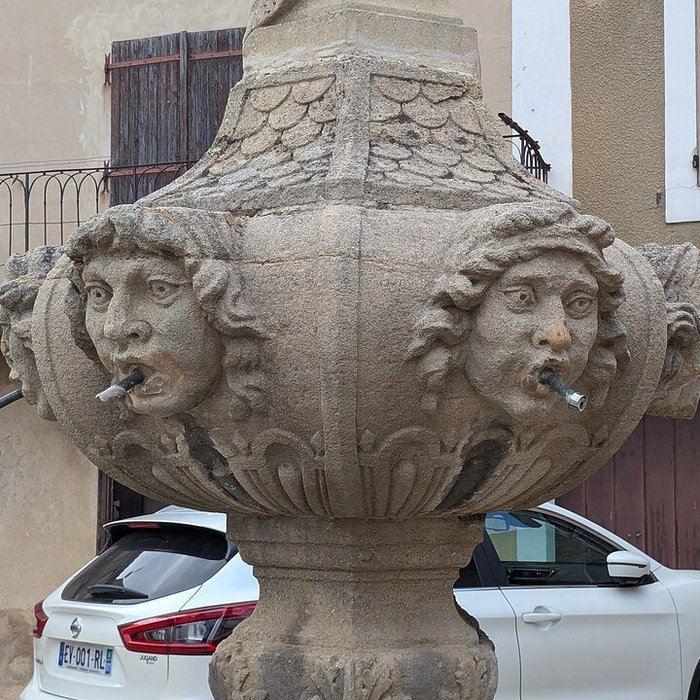 Photo de Fontaine de la Grand-Porte de Malemort-du-Comtat