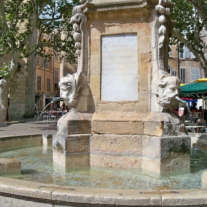 Photo de Fontaine de la place de lHôtel-de-Ville dAix-en-Provence