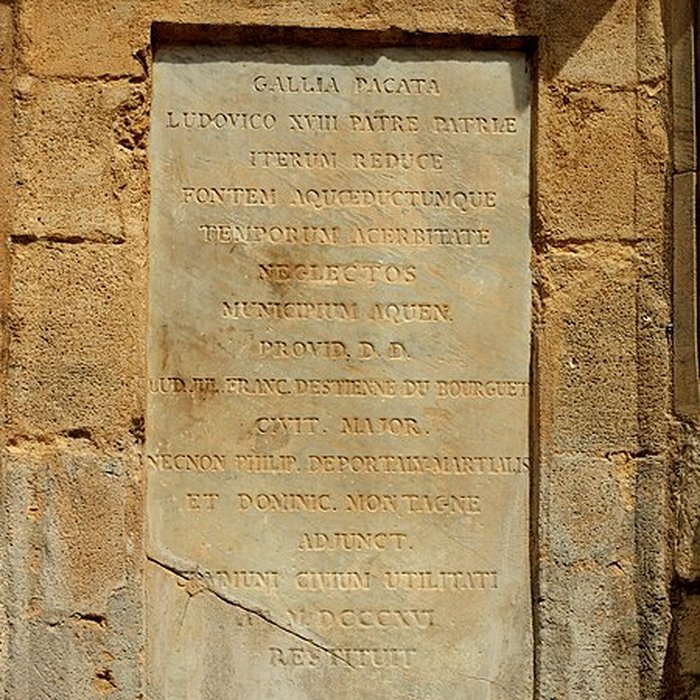 Photo de Fontaine de la place de lHôtel-de-Ville dAix-en-Provence