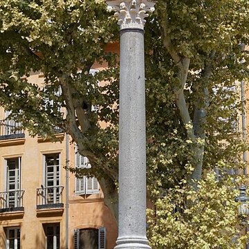 Fontaine de la place de lHôtel-de-Ville dAix-en-Provence