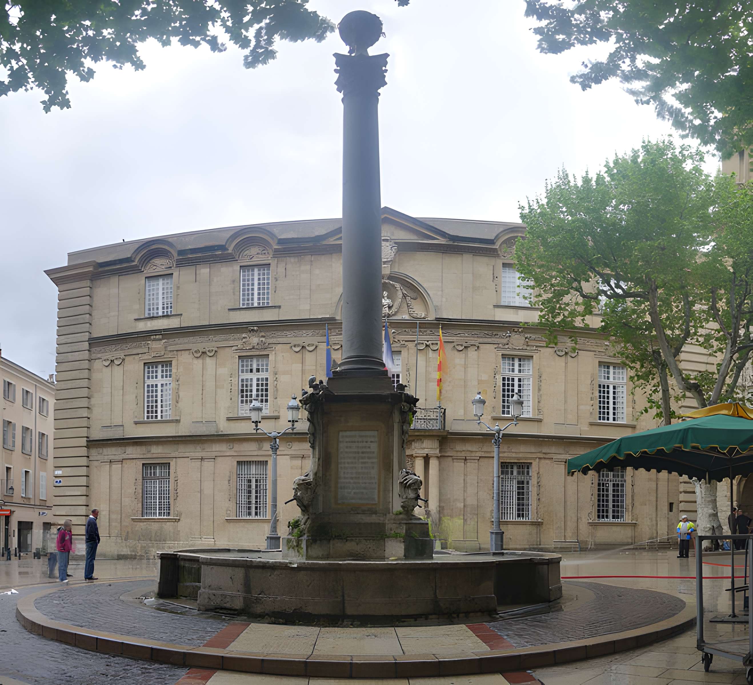 Fontaine de la place de l'Hôtel-de-Ville d'Aix-en-Provence