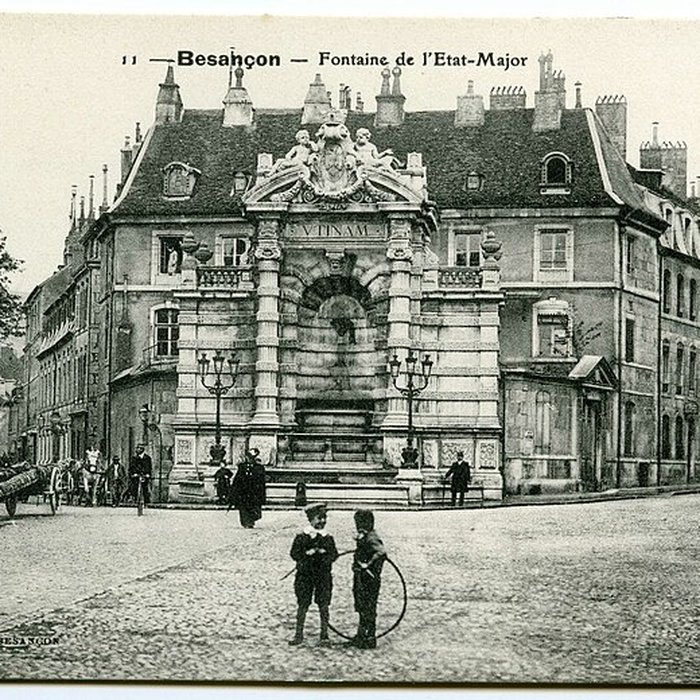 Photo de Fontaine de la place Jean-Cornet à Besançon