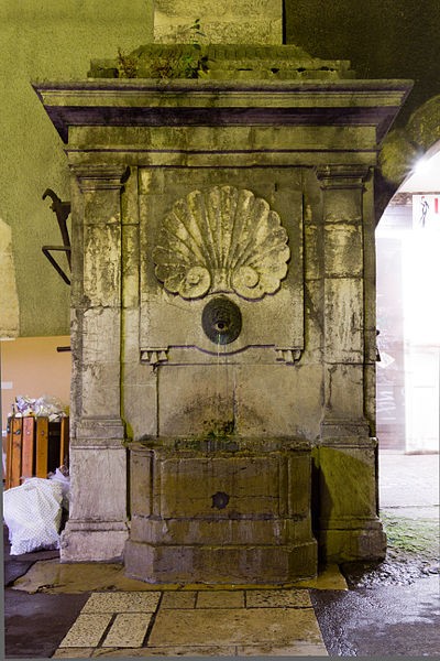 Photo de Fontaine de la rue de l'Île à Annecy